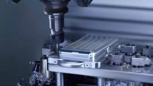cnc.jpg cnc.jpg